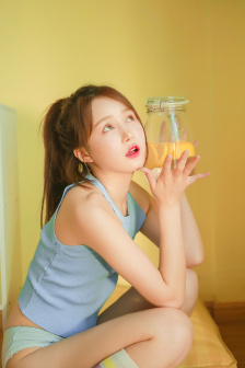 高校老师诱骗女生